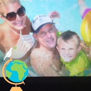 Meet your Posher, Joy